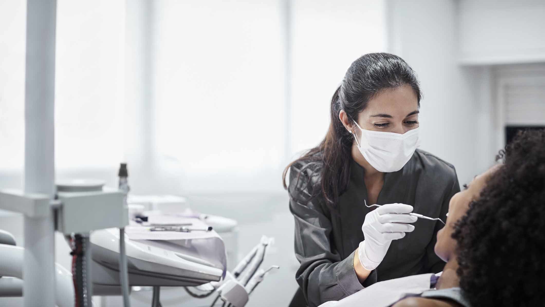 dentiste la-courneuve