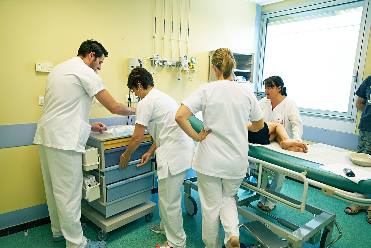 établissement de santé mantes-la-jolie