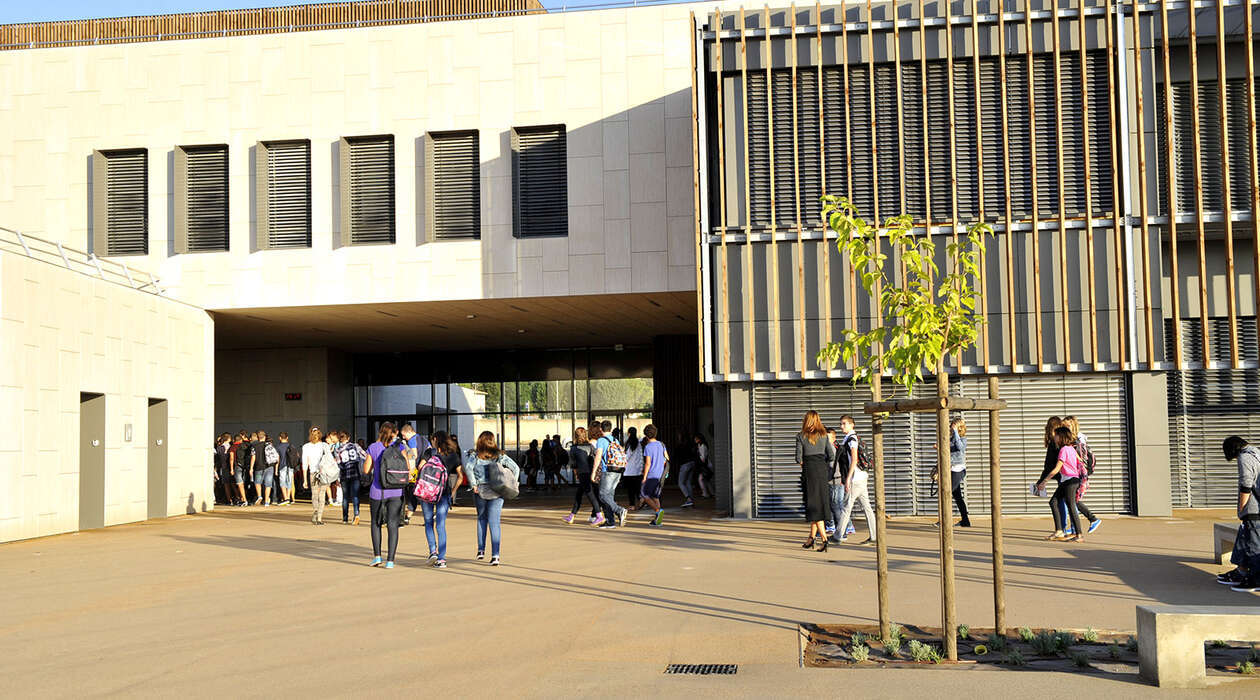 établissement scolaire la-courneuve