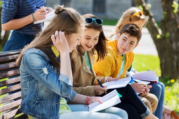 établissement scolaire nîmes