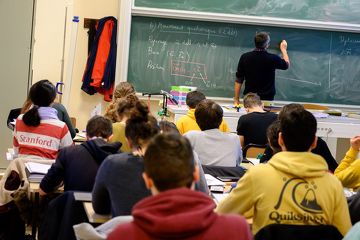 établissement scolaire poitiers