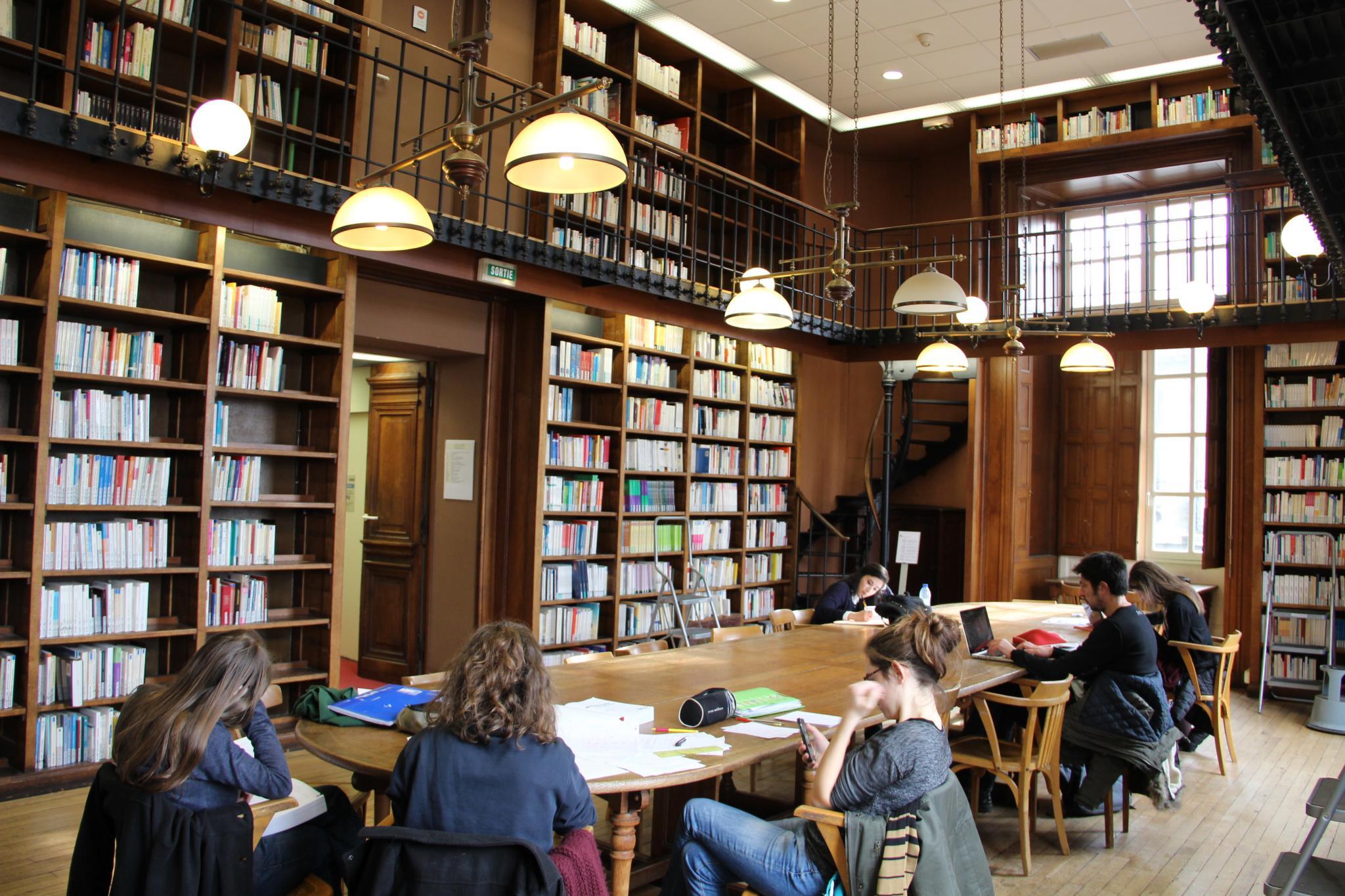 étude postbac aix-en-provence