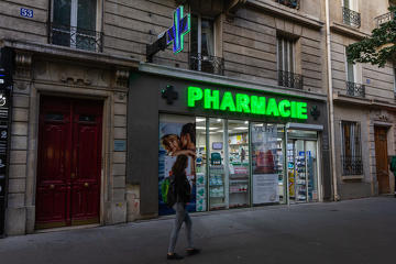 pharmacie et labo nanterre