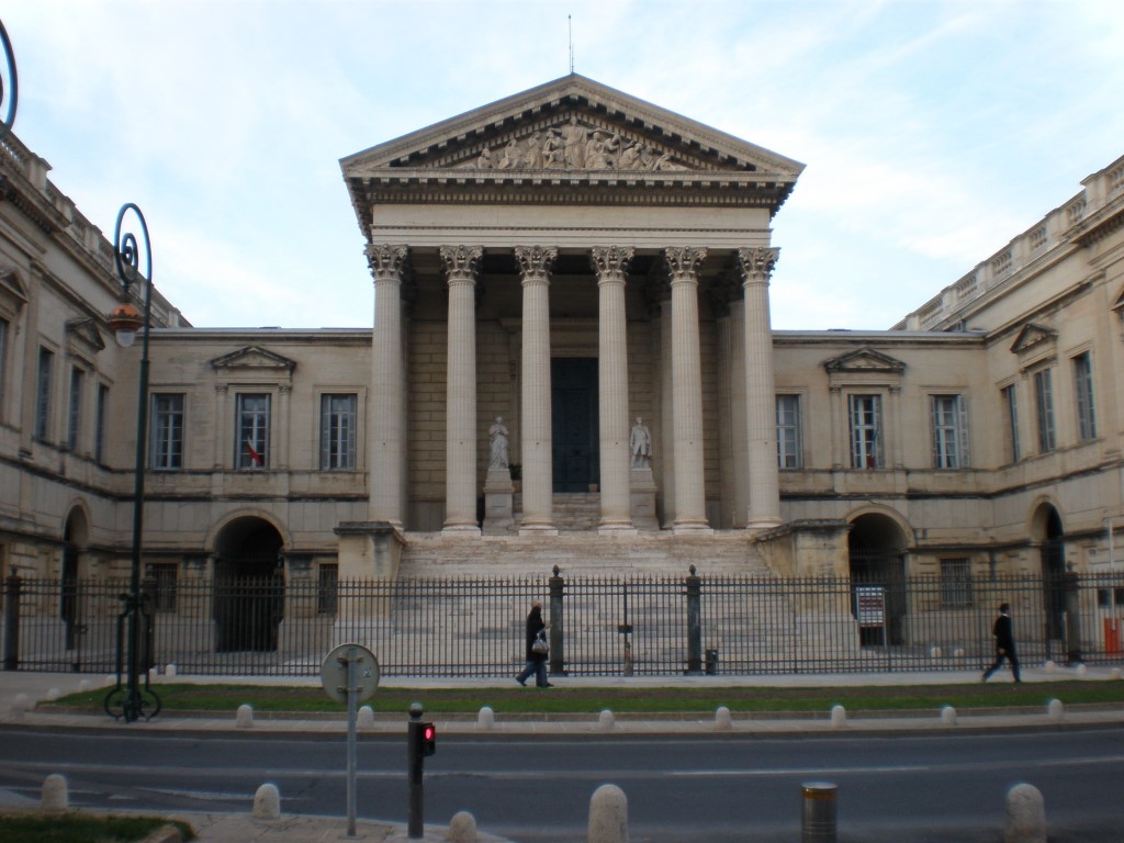 tribunal neuilly-sur-marne