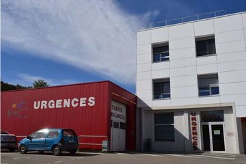 urgences et maternité la-courneuve